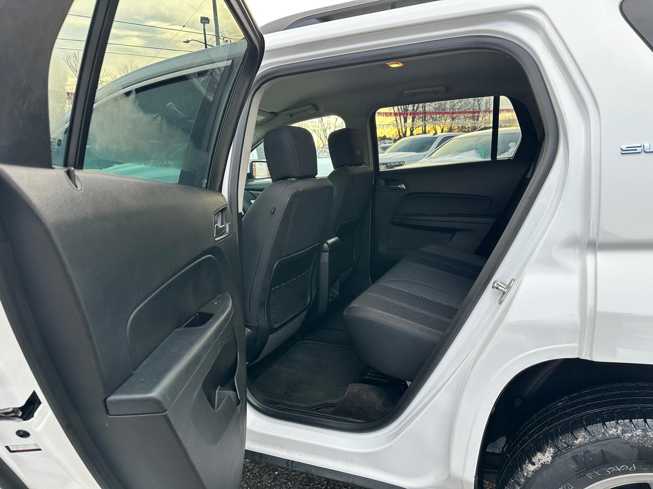 2015 GMC Terrain SLE HTD-Cloth Alloys FM/XM BackupCam Remote Start Photo