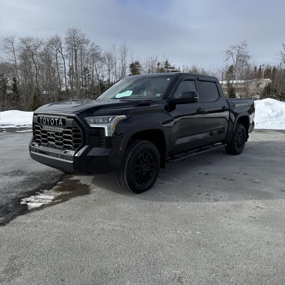 2024 Toyota Tundra LIMITED HYBRID
