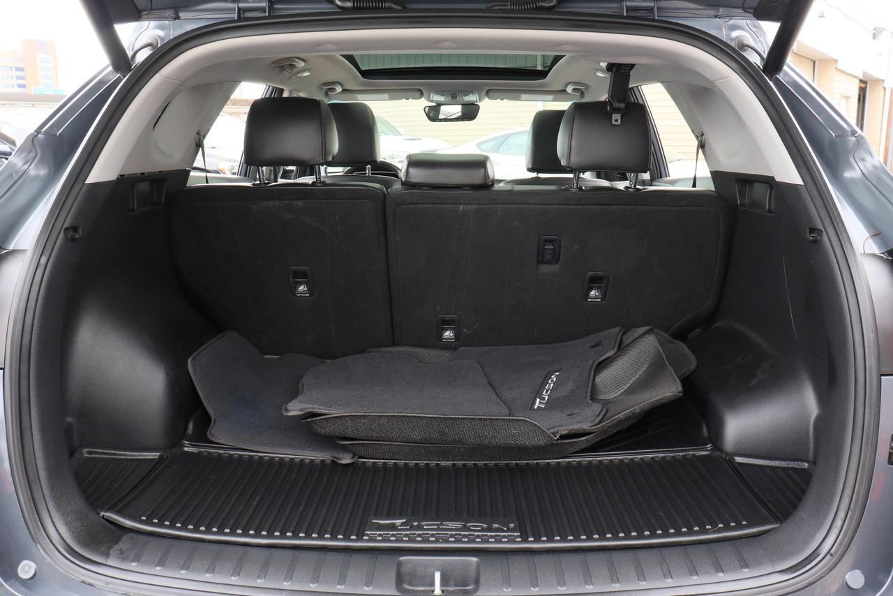 2019 Hyundai Tucson Luxury | AWD | Leather | Roof | CarPlay | 360° Cam Photo
