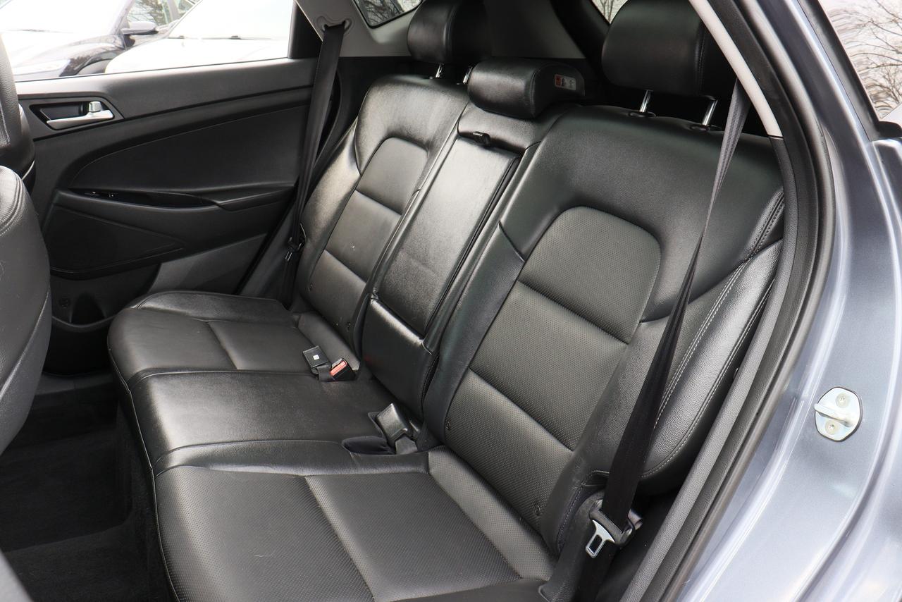 2019 Hyundai Tucson Luxury | AWD | Leather | Roof | CarPlay | 360° Cam Photo10