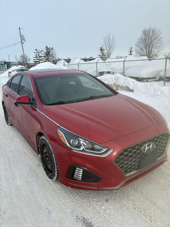 2018 Hyundai Sonata Sport | Leather | Sunroof | CarPlay | Reverse Cam Photo3