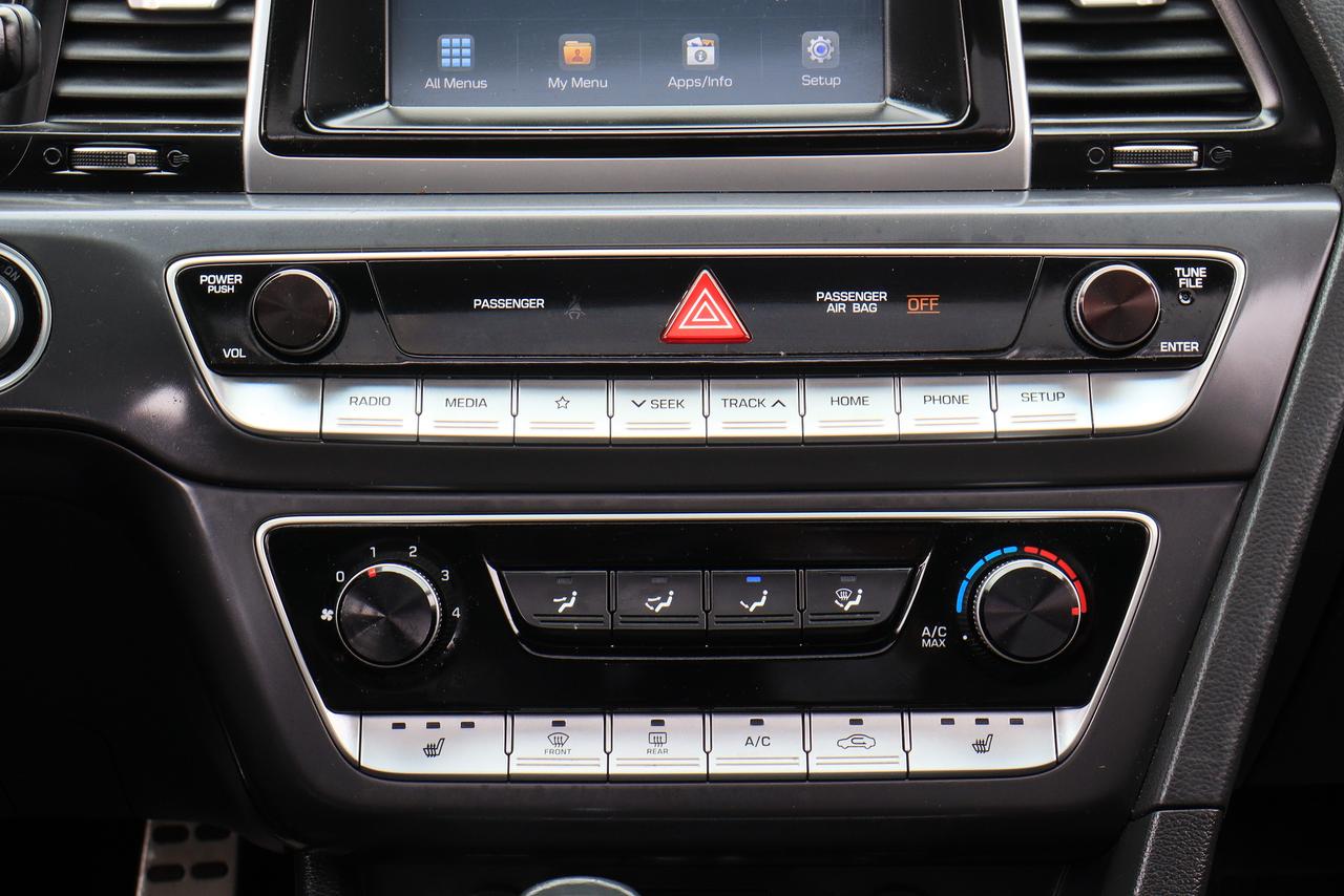 2018 Hyundai Sonata Sport | Leather | Sunroof | CarPlay | Reverse Cam Photo