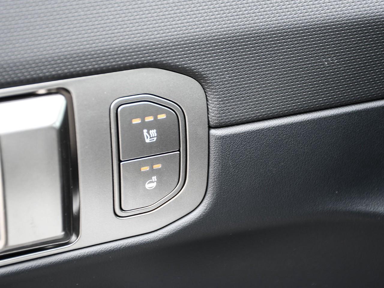 2026 Kia EV4 2026 Kia EV4 – Wind Premium Photo