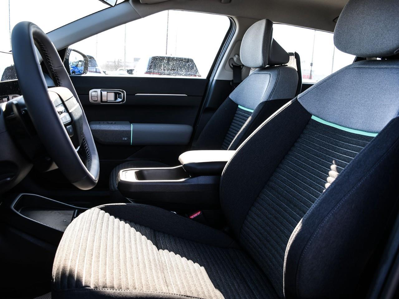 2026 Kia EV4 2026 Kia EV4 – Wind Photo