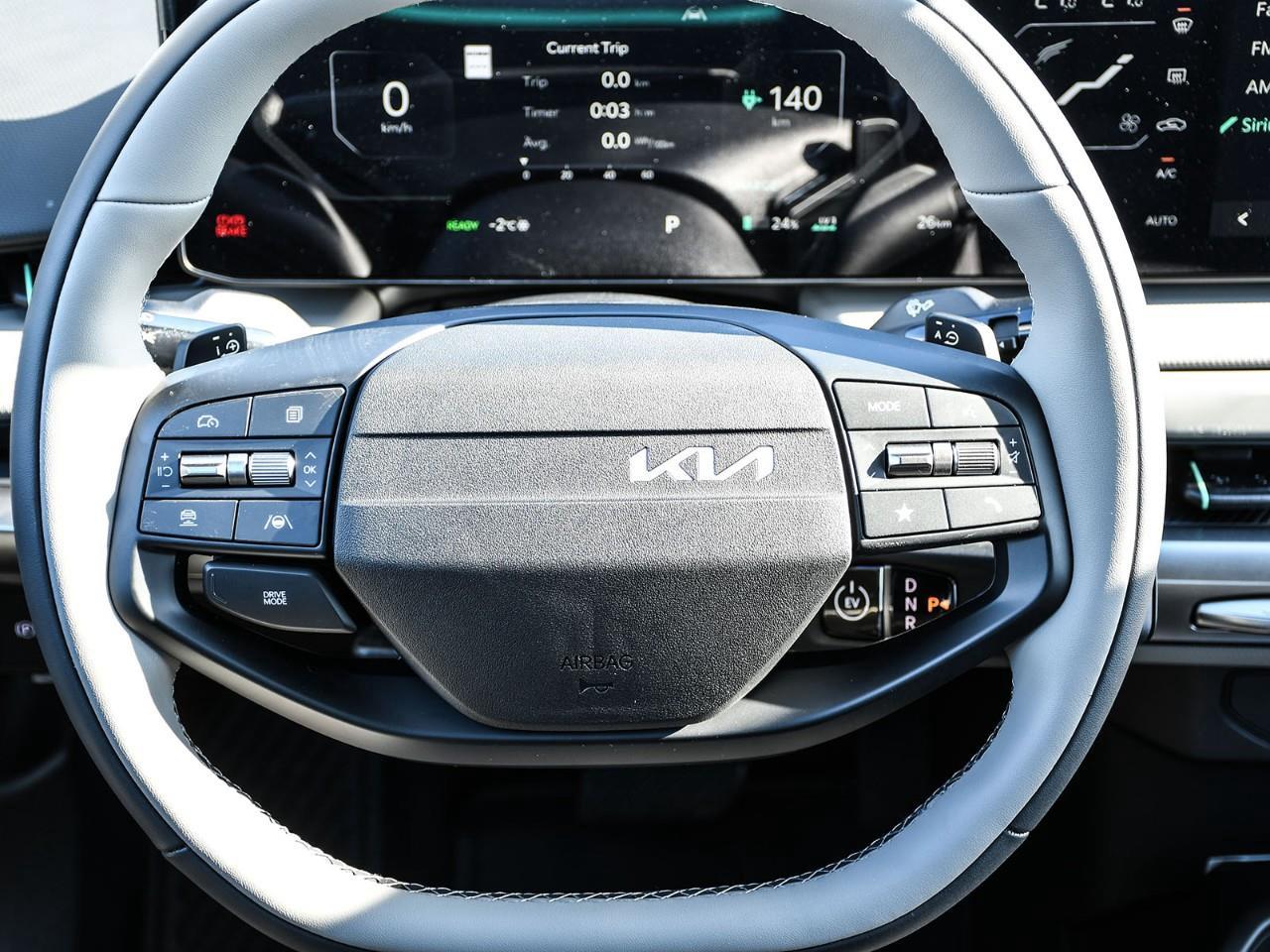 2026 Kia EV4 2026 Kia EV4 – Wind Photo