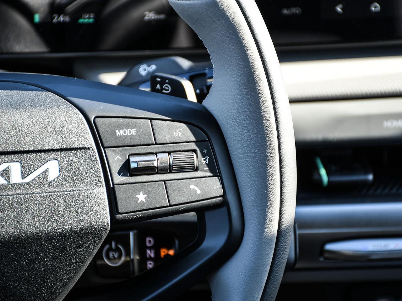 2026 Kia EV4 2026 Kia EV4 – Wind Photo