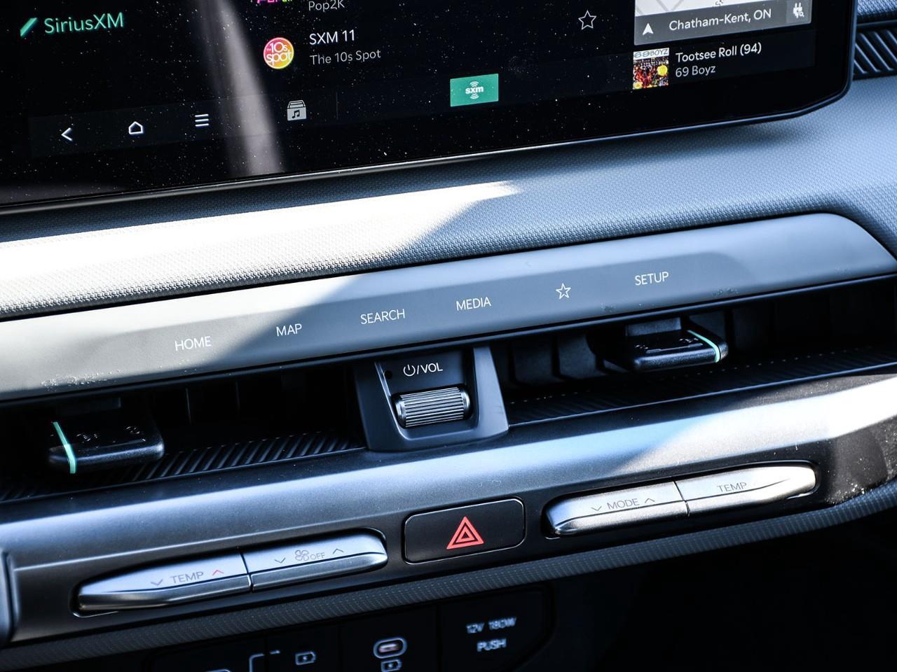 2026 Kia EV4 2026 Kia EV4 – Wind Photo