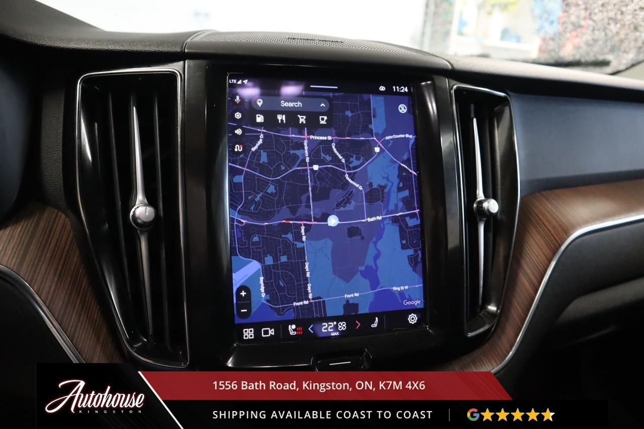 2023 Volvo XC60 B6 Plus Dark Theme GOOGLE NAVIGATION - PANORAMIC MOONROOF Photo
