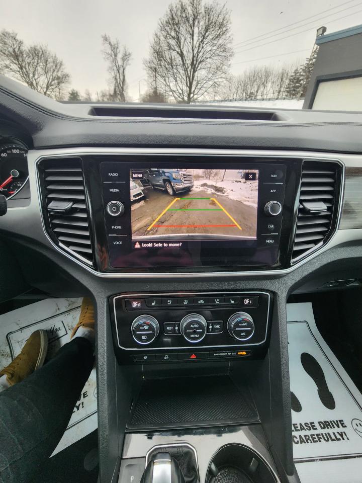 2018 Volkswagen Atlas HIGHLINE l Clean Carfax l 7 Seater l AWD l Photo