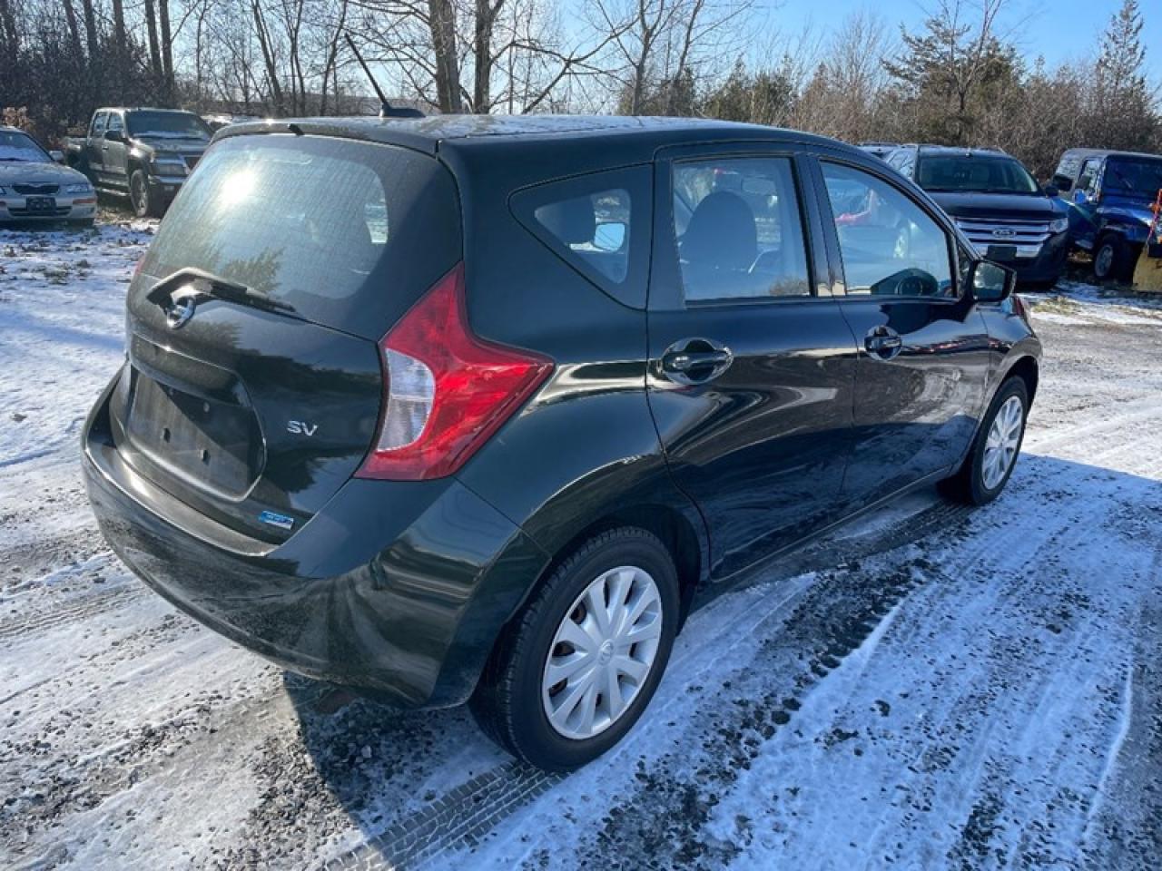 2015 Nissan Versa Note SV Photo