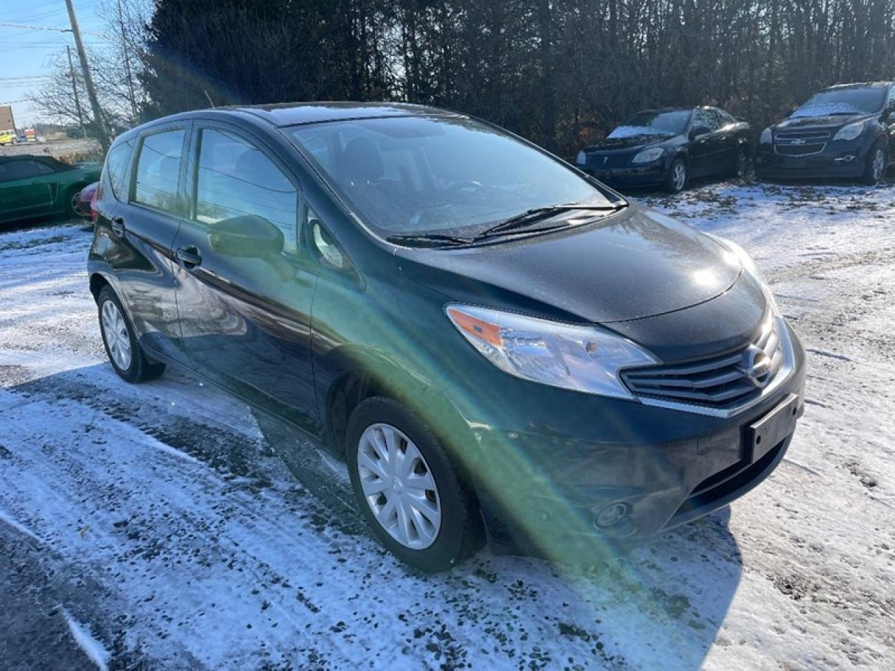 2015 Nissan Versa Note SV Photo