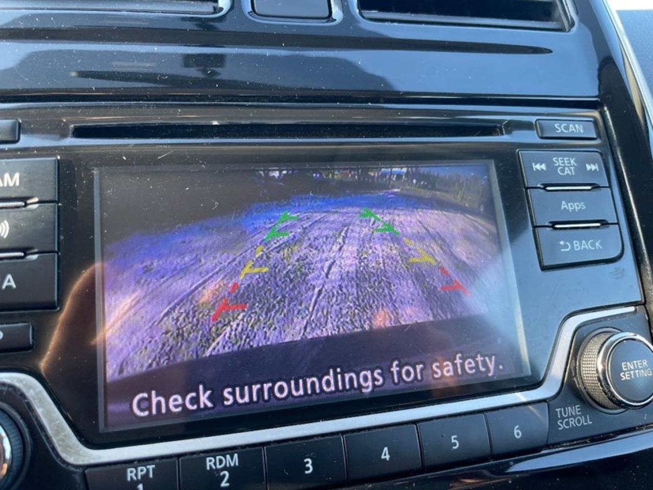 2015 Nissan Versa Note SV Photo