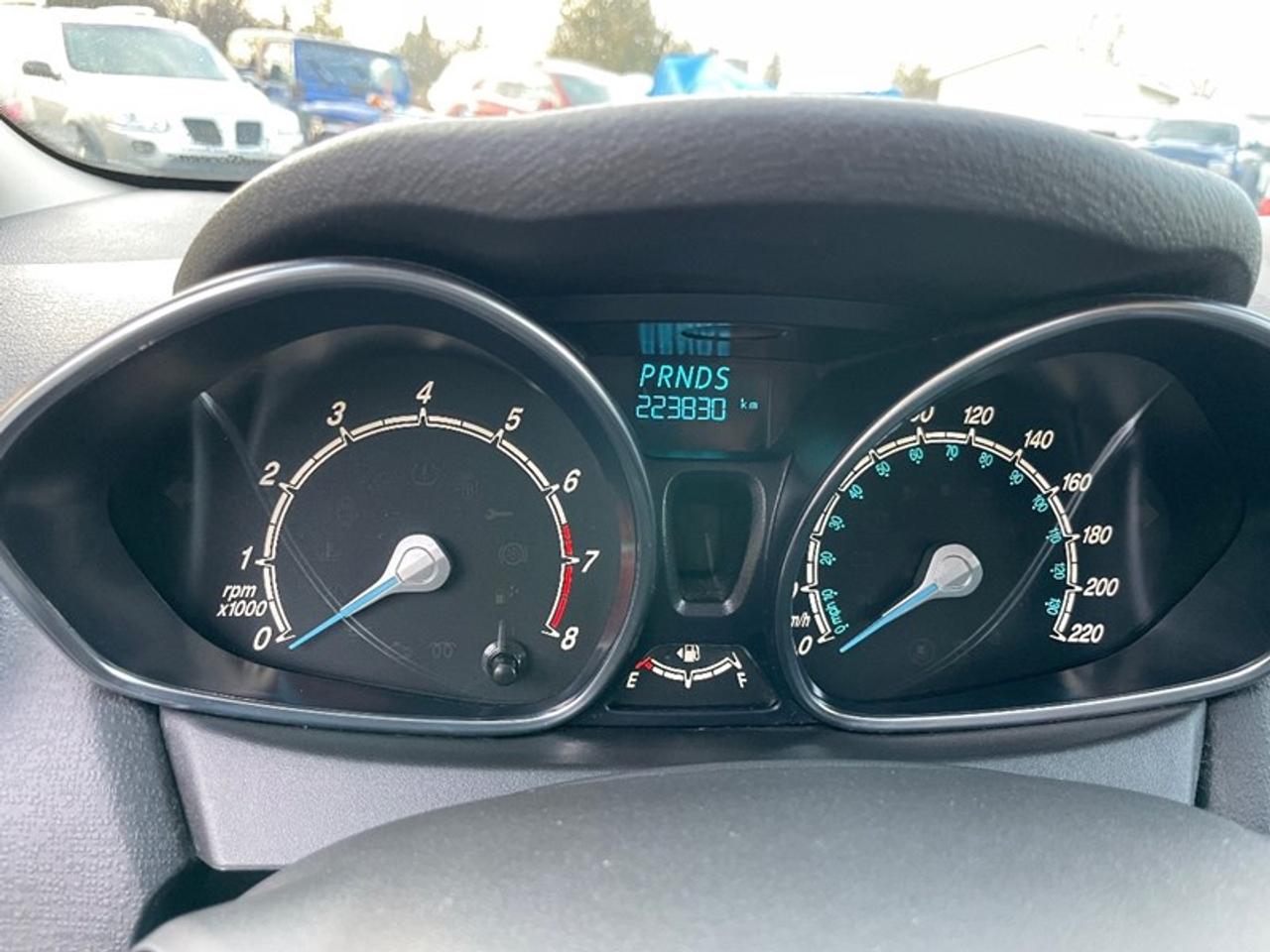 2014 Ford Fiesta SE Photo