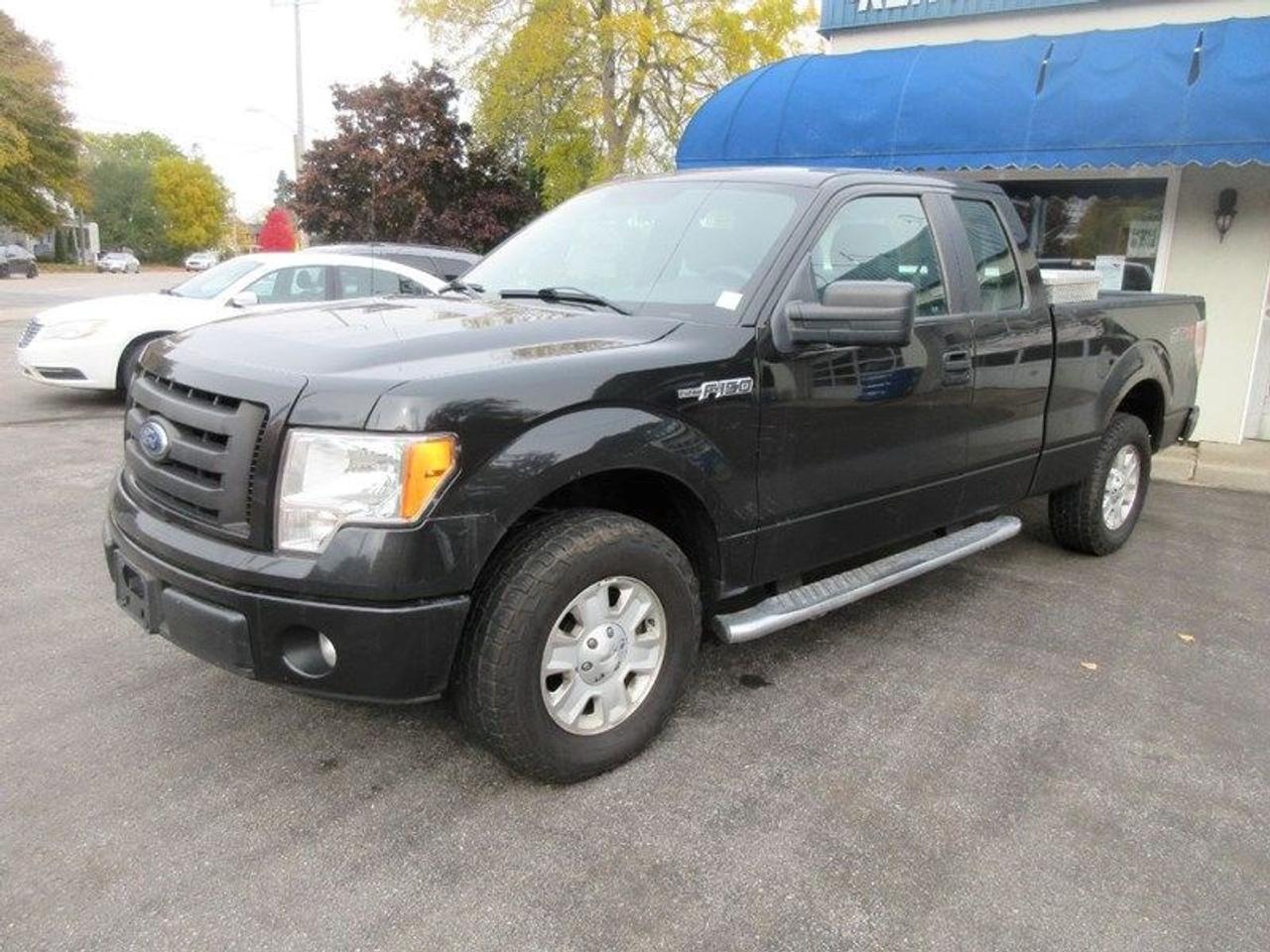 2011 Ford F-150 SXT 2WD Photo
