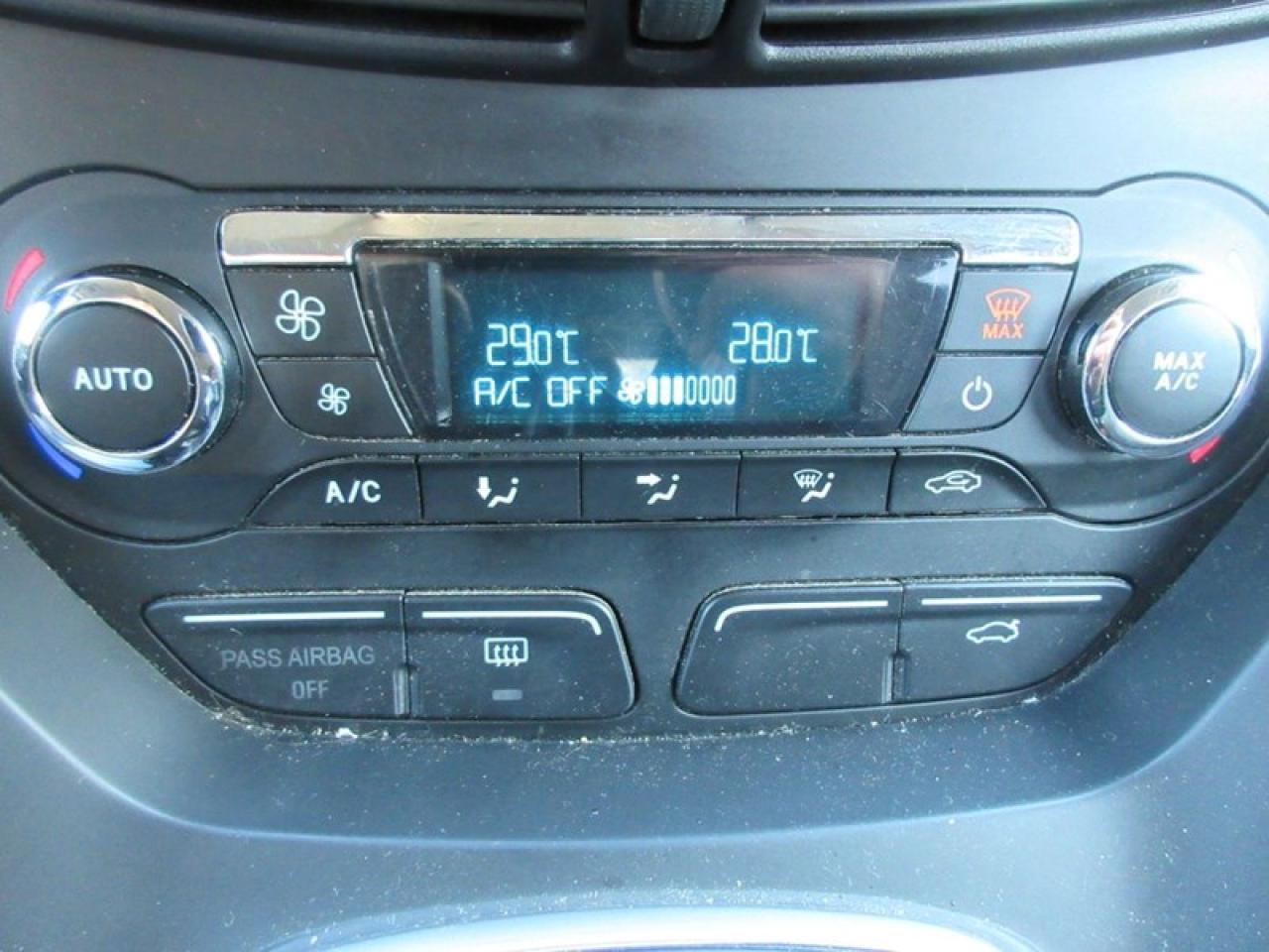 2013 Ford Escape SE 4WD Photo