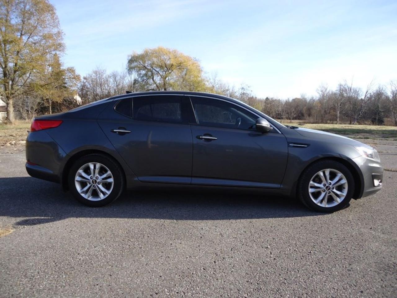 2013 Kia Optima EX PLUS Photo
