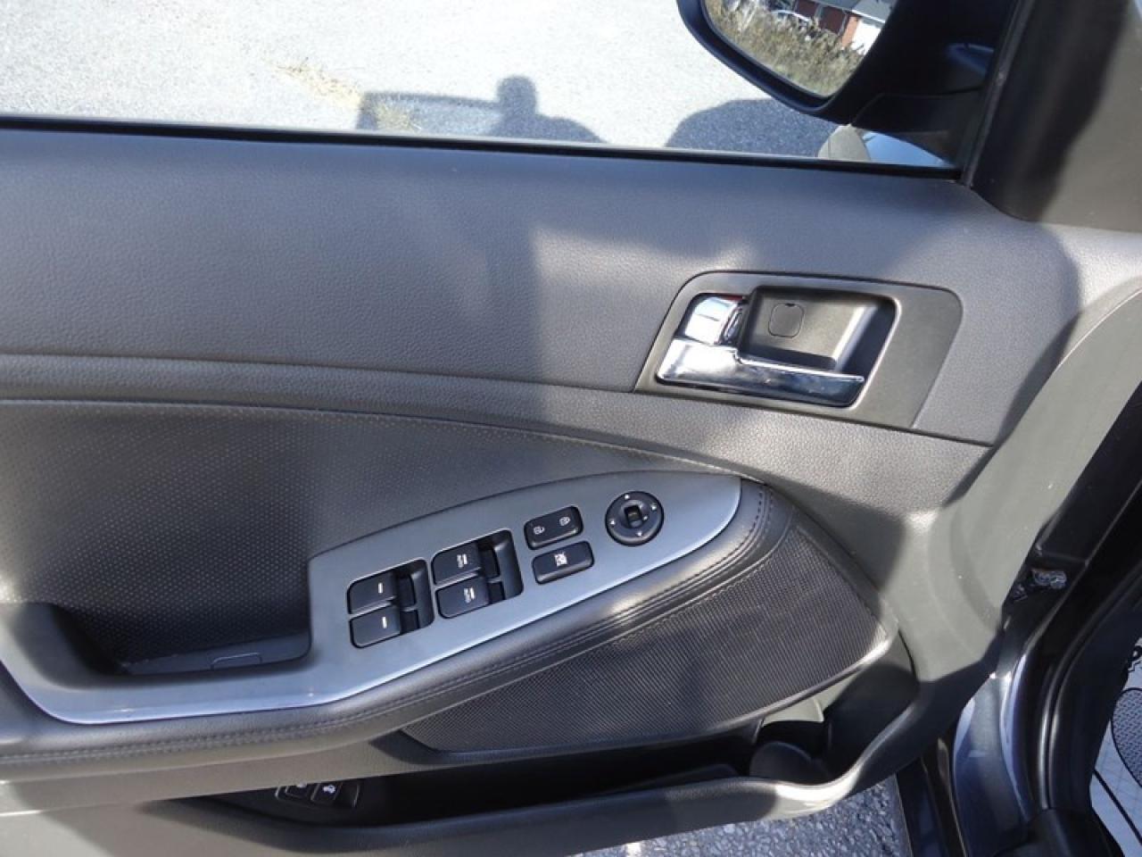 2013 Kia Optima EX PLUS Photo