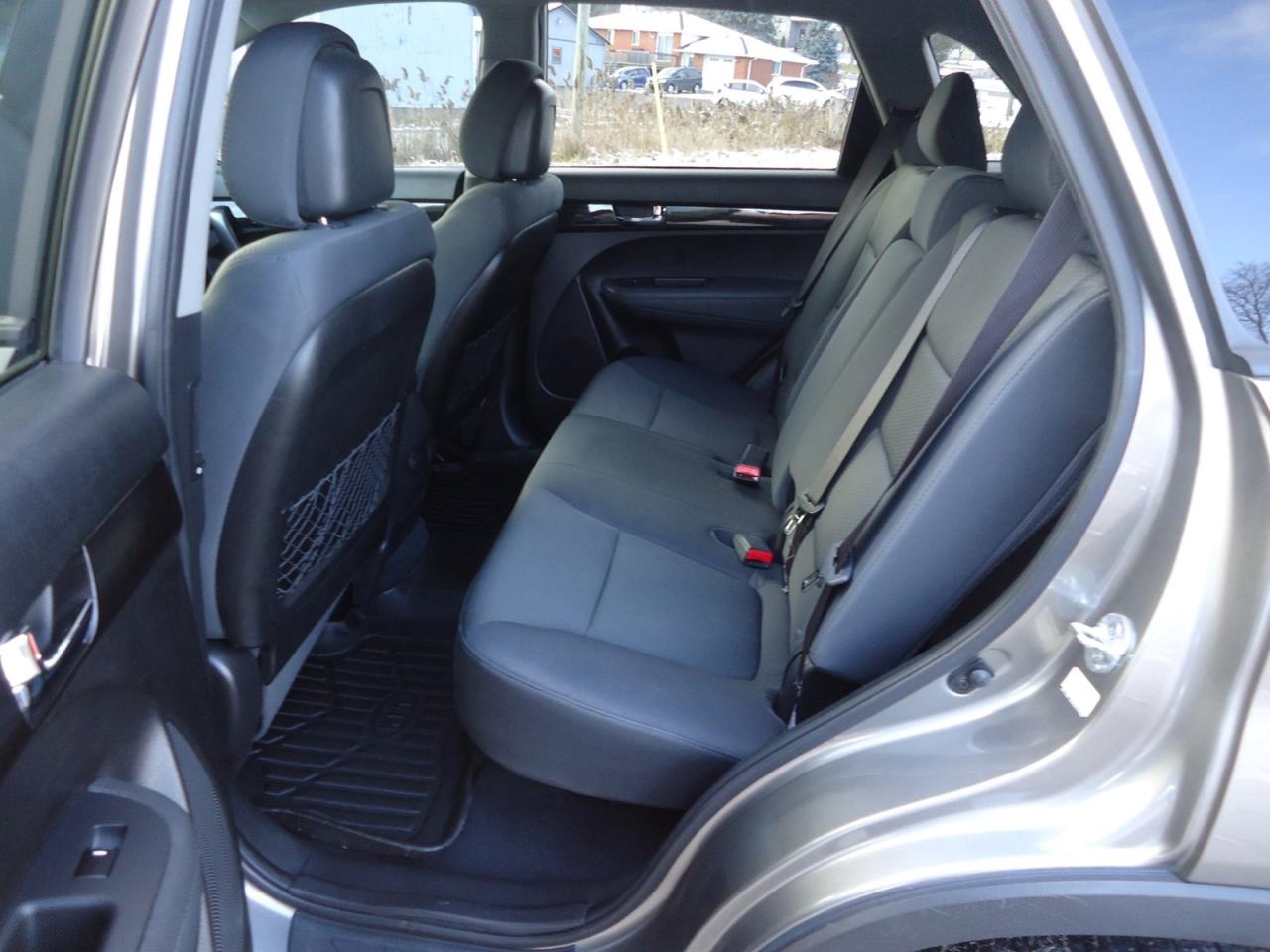 2013 Kia Sorento LX AWD Photo