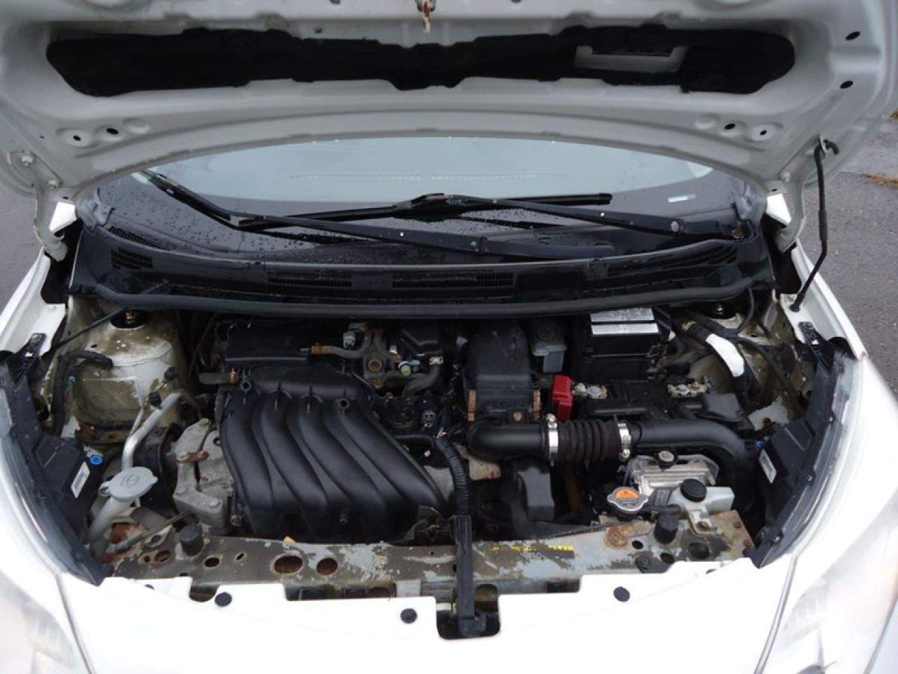 2014 Nissan Versa Note SV Photo