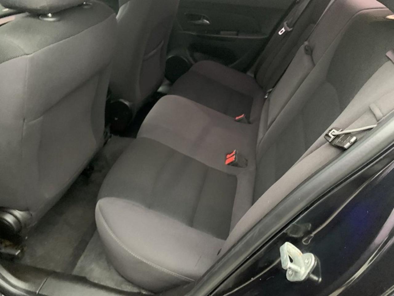 2013 Chevrolet Cruze 1LT Photo