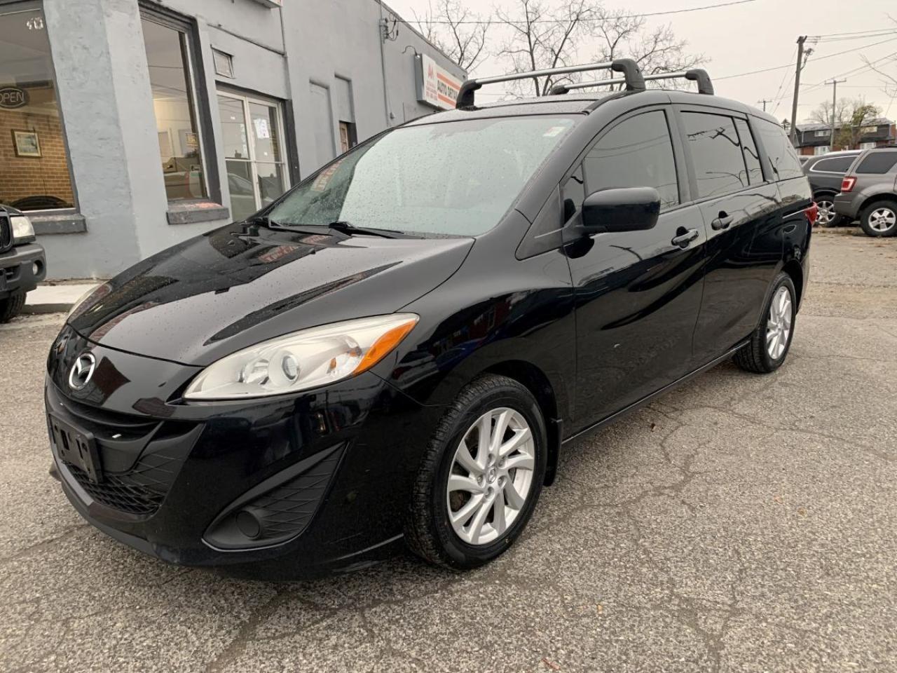 2012 Mazda MAZDA5 Touring Photo0