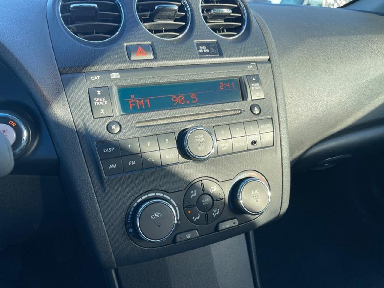 2011 Nissan Altima 2.5 S Photo