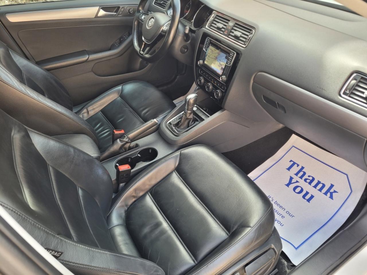 2017 Volkswagen Jetta SE Photo