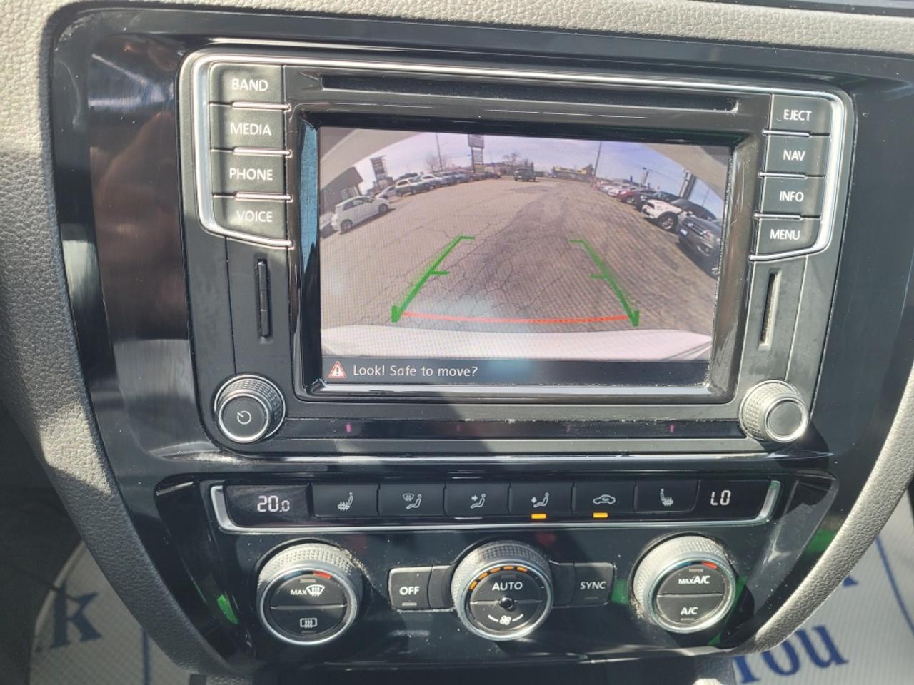 2017 Volkswagen Jetta SE Photo