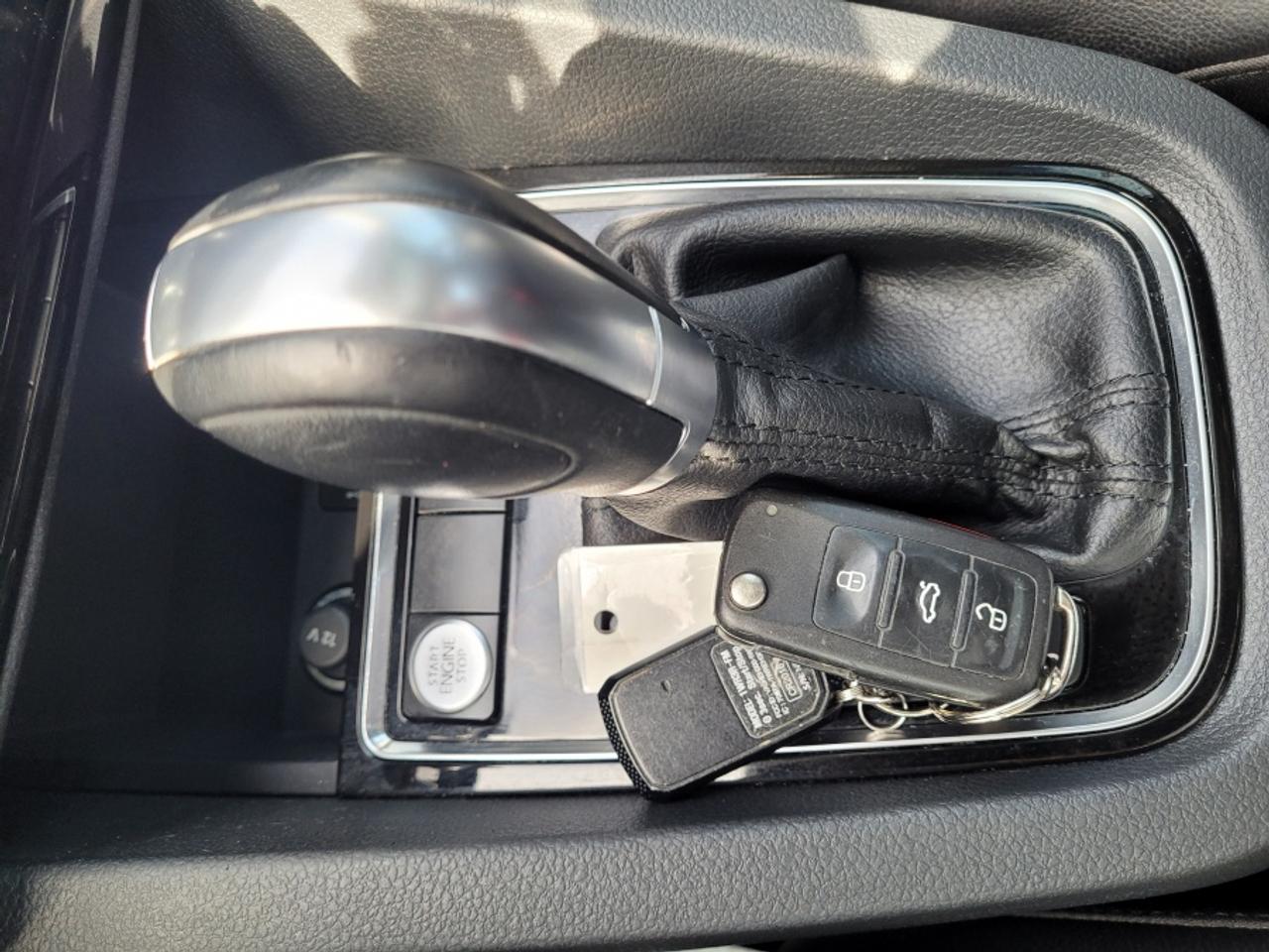 2017 Volkswagen Jetta SE Photo