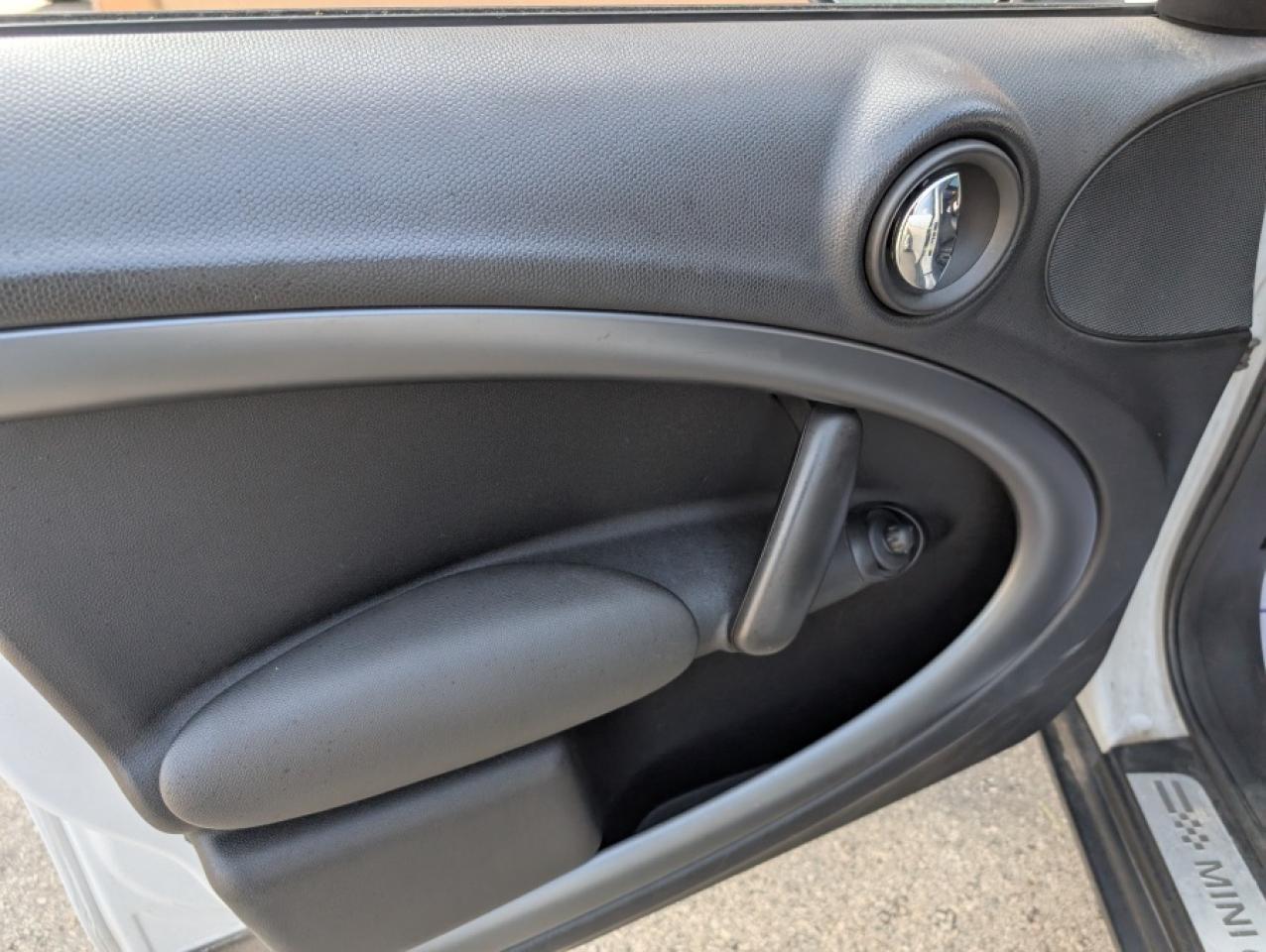 2011 MINI Cooper Countryman S ALL4 Photo