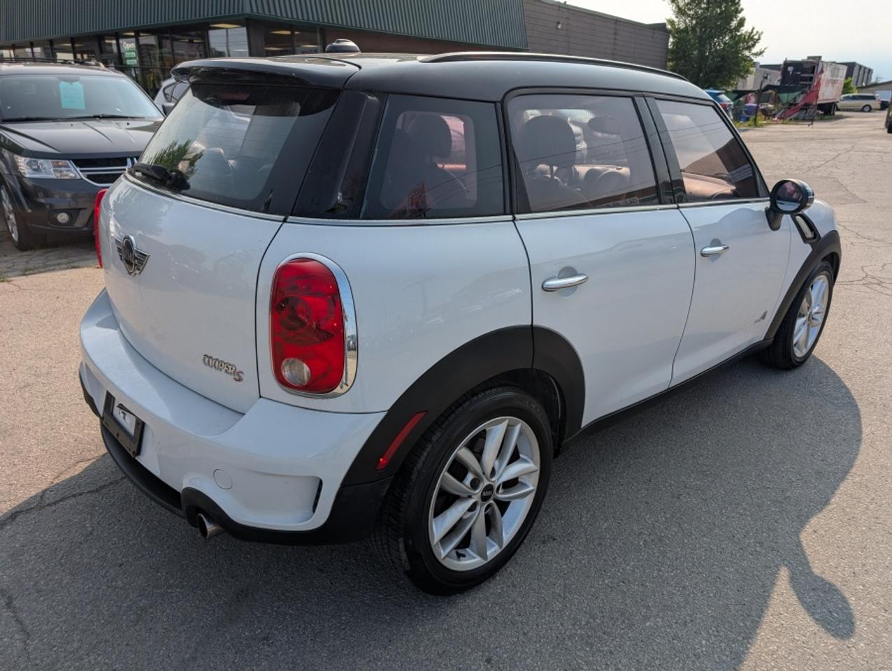 2011 MINI Cooper Countryman S ALL4 Photo