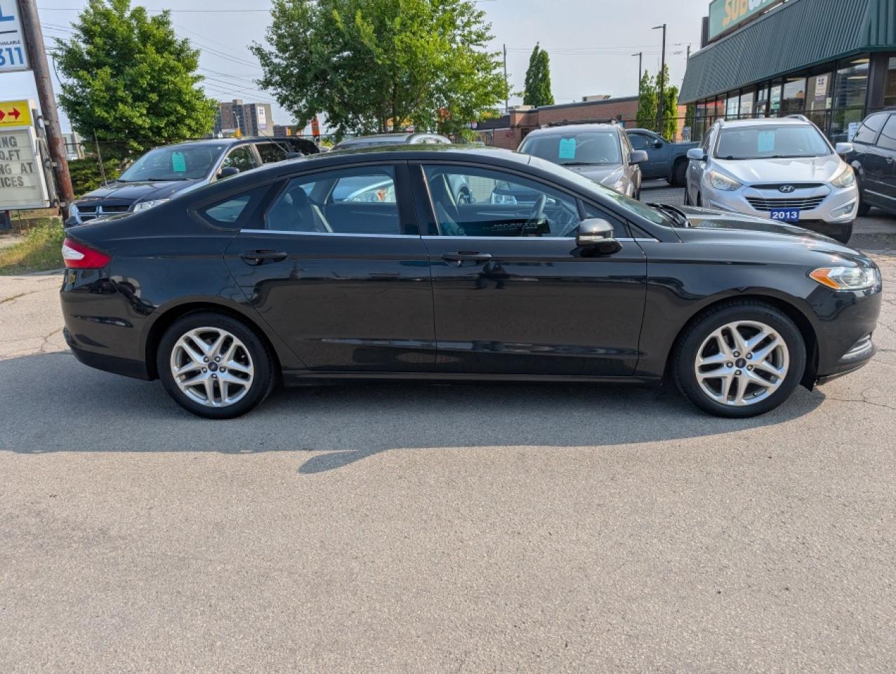 2013 Ford Fusion SE Photo