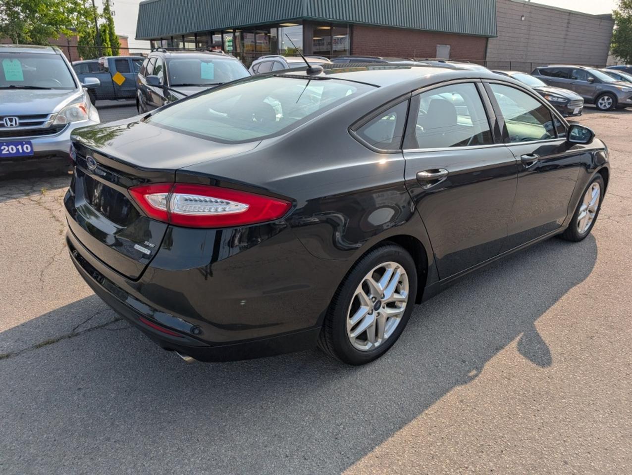 2013 Ford Fusion SE Photo