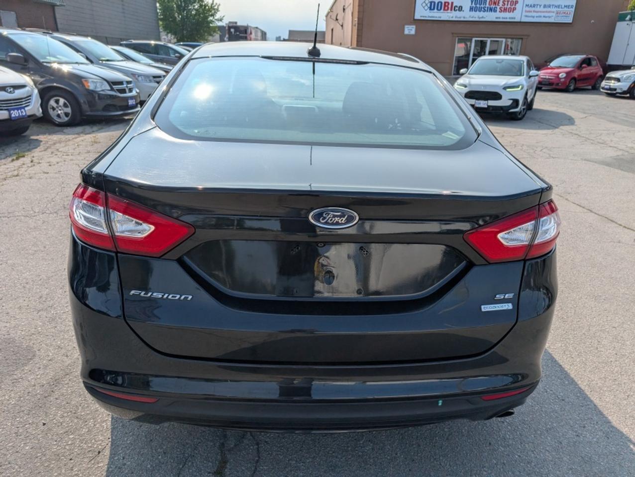 2013 Ford Fusion SE Photo4