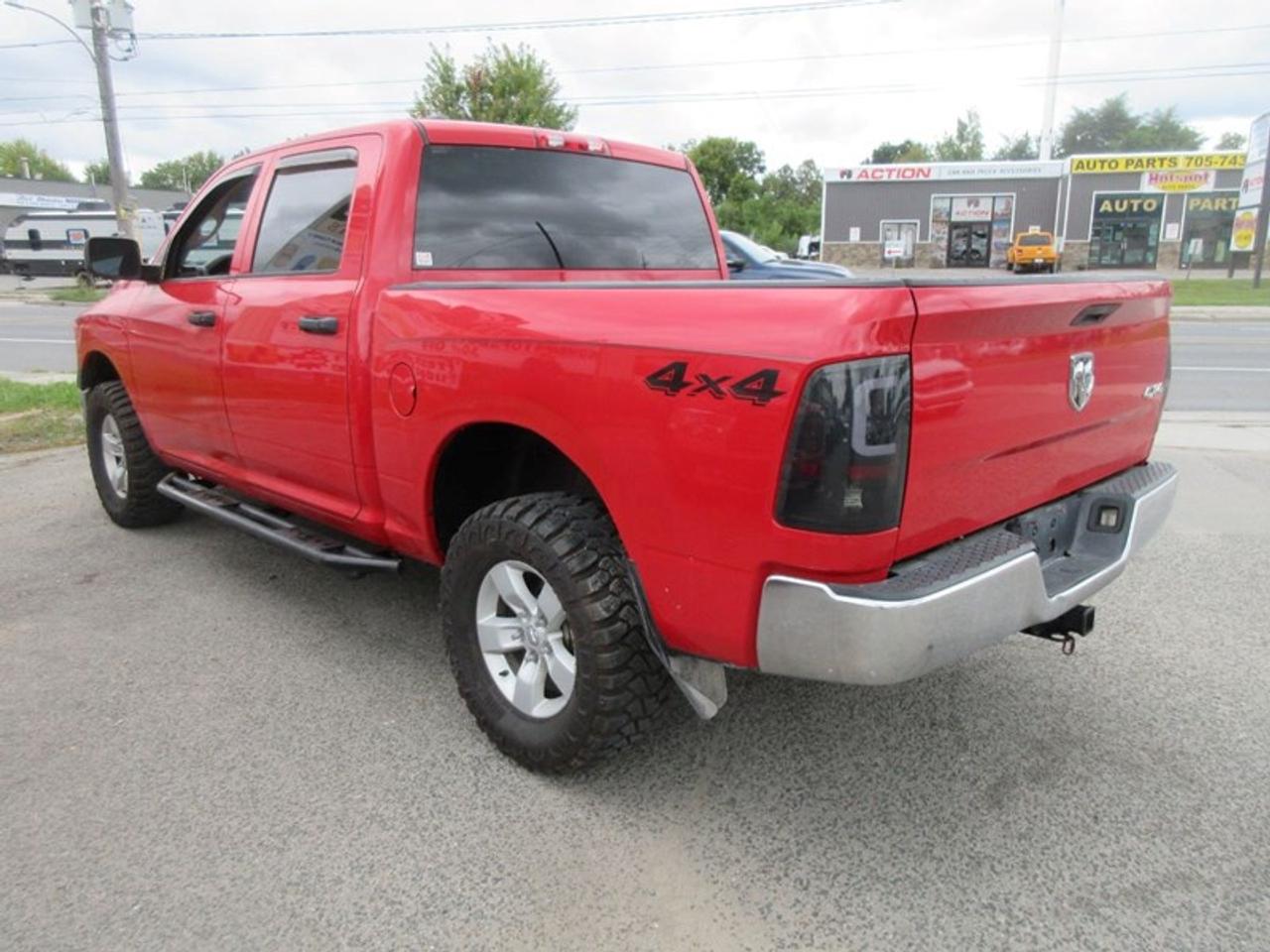 2013 RAM 1500 SXT SWB Photo