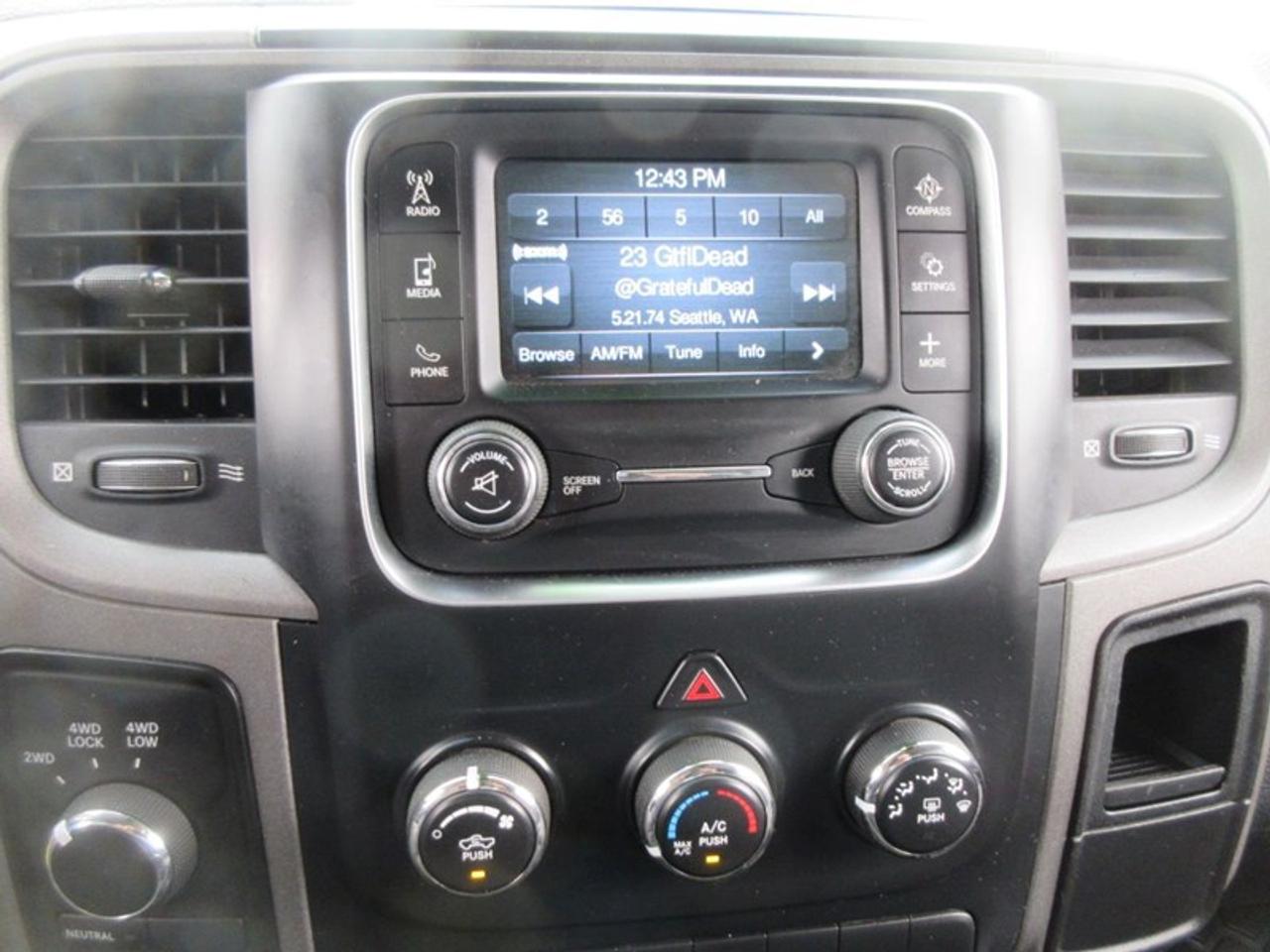 2013 RAM 1500 SXT SWB Photo