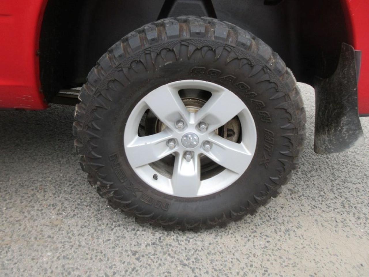 2013 RAM 1500 SXT SWB Photo