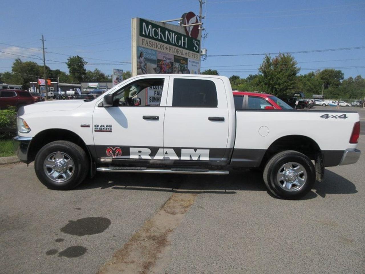 2014 RAM 2500HD ST  Crew Cab Photo1