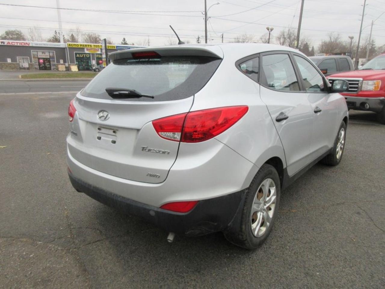 2013 Hyundai Tucson GL AWD Photo4