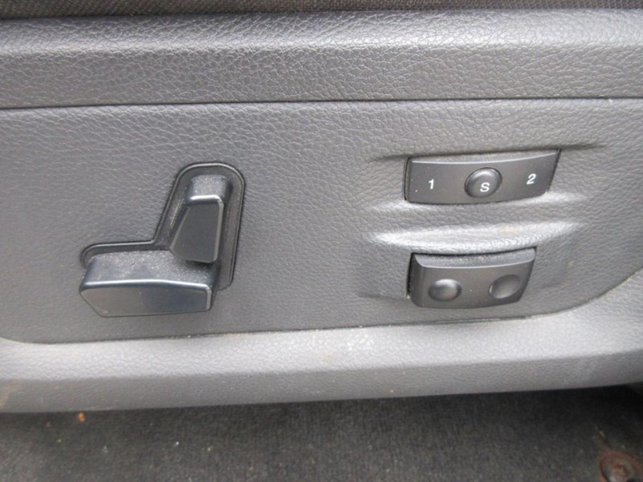 2012 RAM 1500 Laramie  Crew Cab Photo