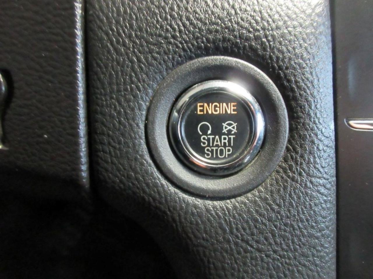 2013 Ford Taurus SEL AWD Photo