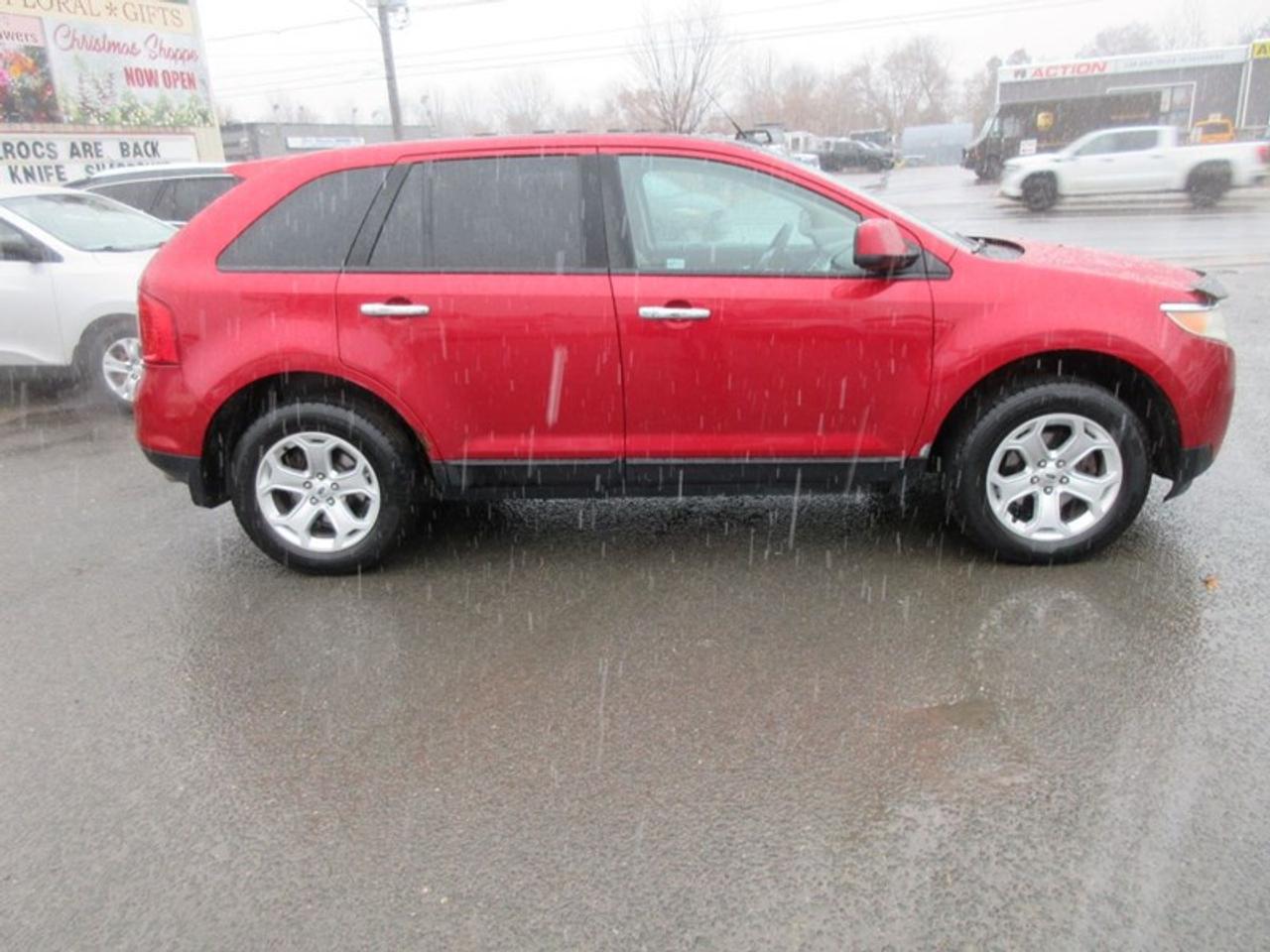 2011 Ford Edge SEL AWD Photo