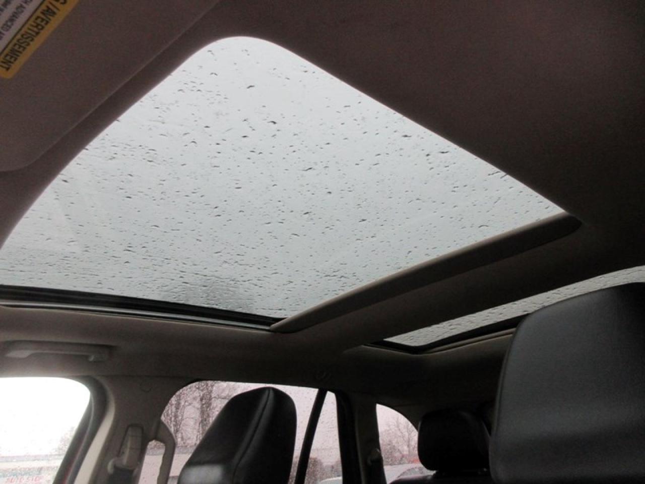 2011 Ford Edge SEL AWD Photo