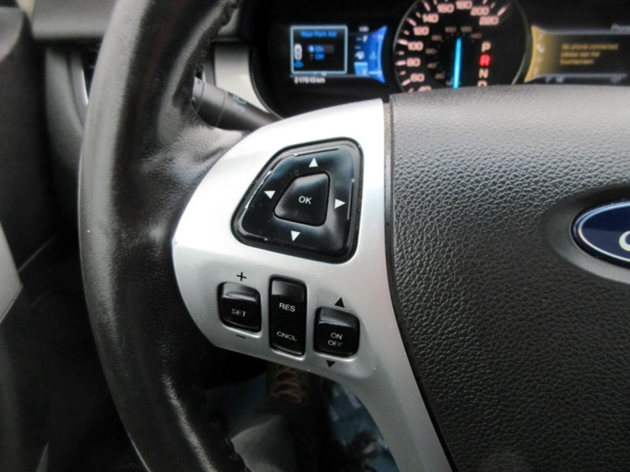 2011 Ford Edge SEL AWD Photo