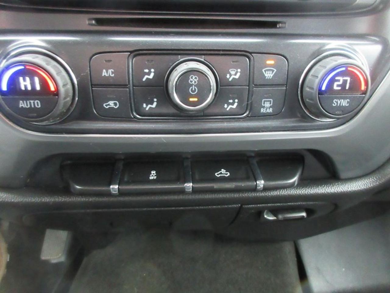 2014 Chevrolet Silverado 1500 LT 4x4 Photo
