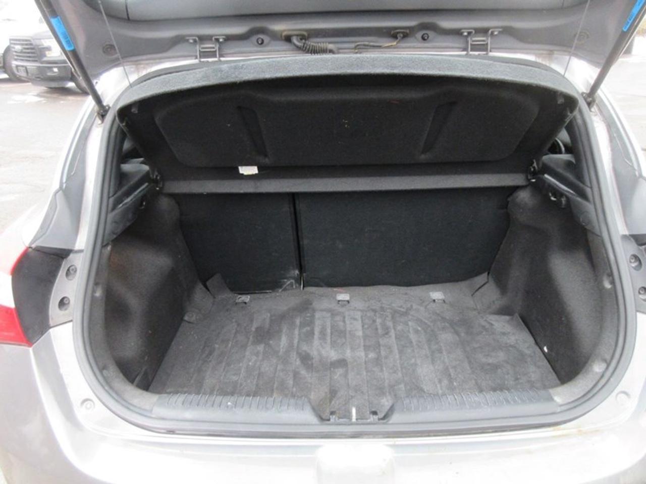2015 Hyundai Elantra GT Hatchback Photo
