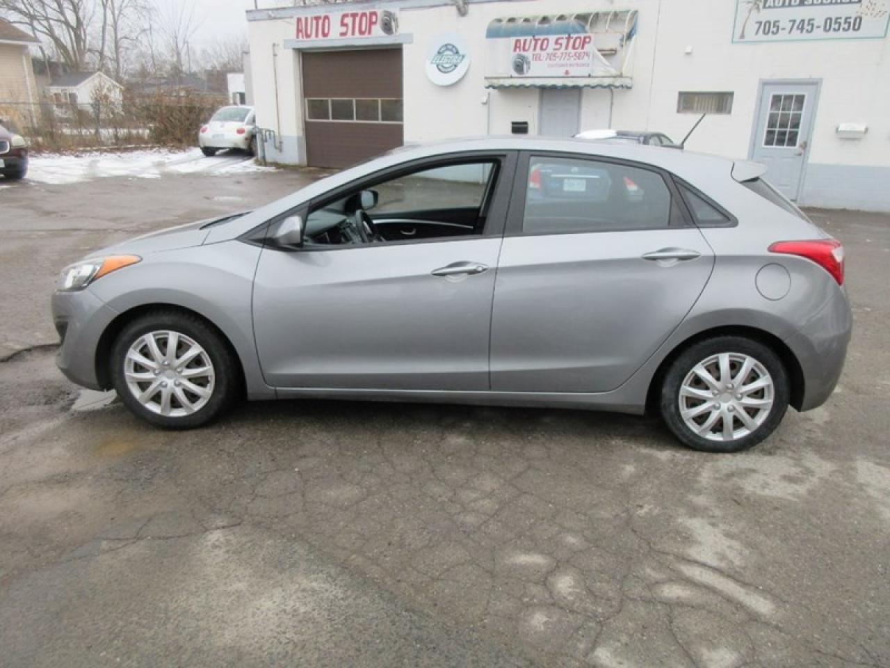 2015 Hyundai Elantra GT Hatchback Photo