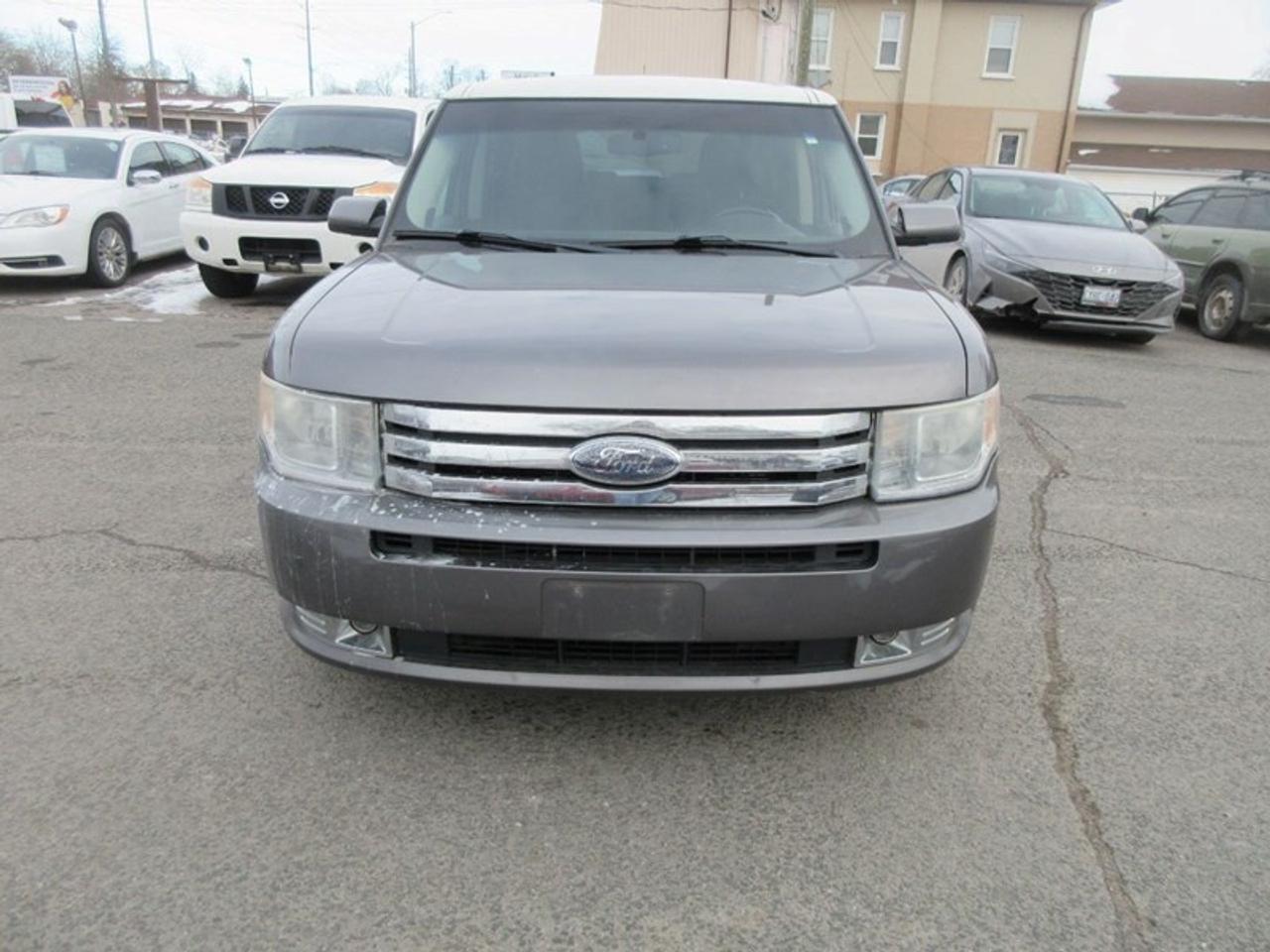 2010 Ford Flex SEL AWD Photo