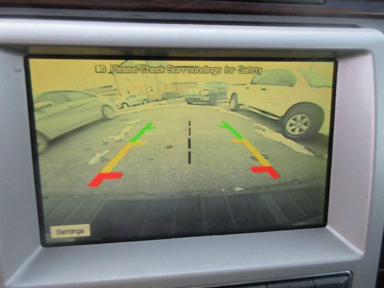 2010 Ford Flex SEL AWD Photo