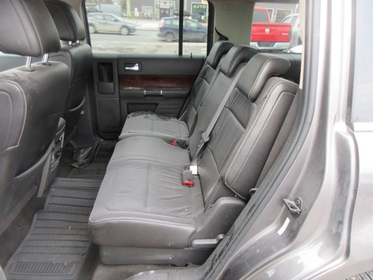 2010 Ford Flex SEL AWD Photo